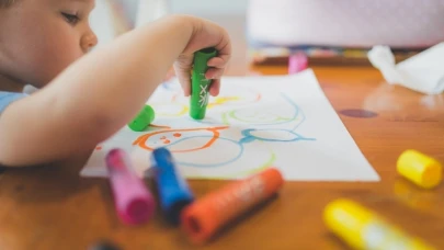 Çocuk Psikolojisi Nedir? Temel İlkeler ve Önemi