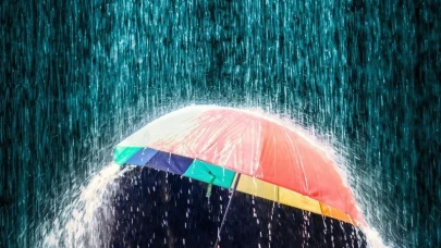 Rüyada Ağır Yağmur Altında Kalmanın Psikolojik Yorumu ve Anlamı