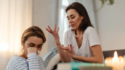 Rüyada Aileyle Tartışmanın Psikolojik Yorumu ve Anlamı