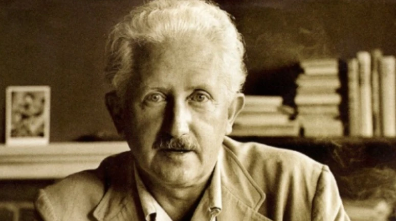 Erik Erikson Kimdir? Psikososyal Gelişim Evleri