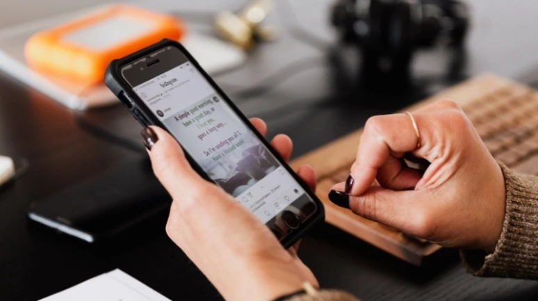 Rüyada Telefon Görmenin Psikolojik Yorumu ve Anlamı